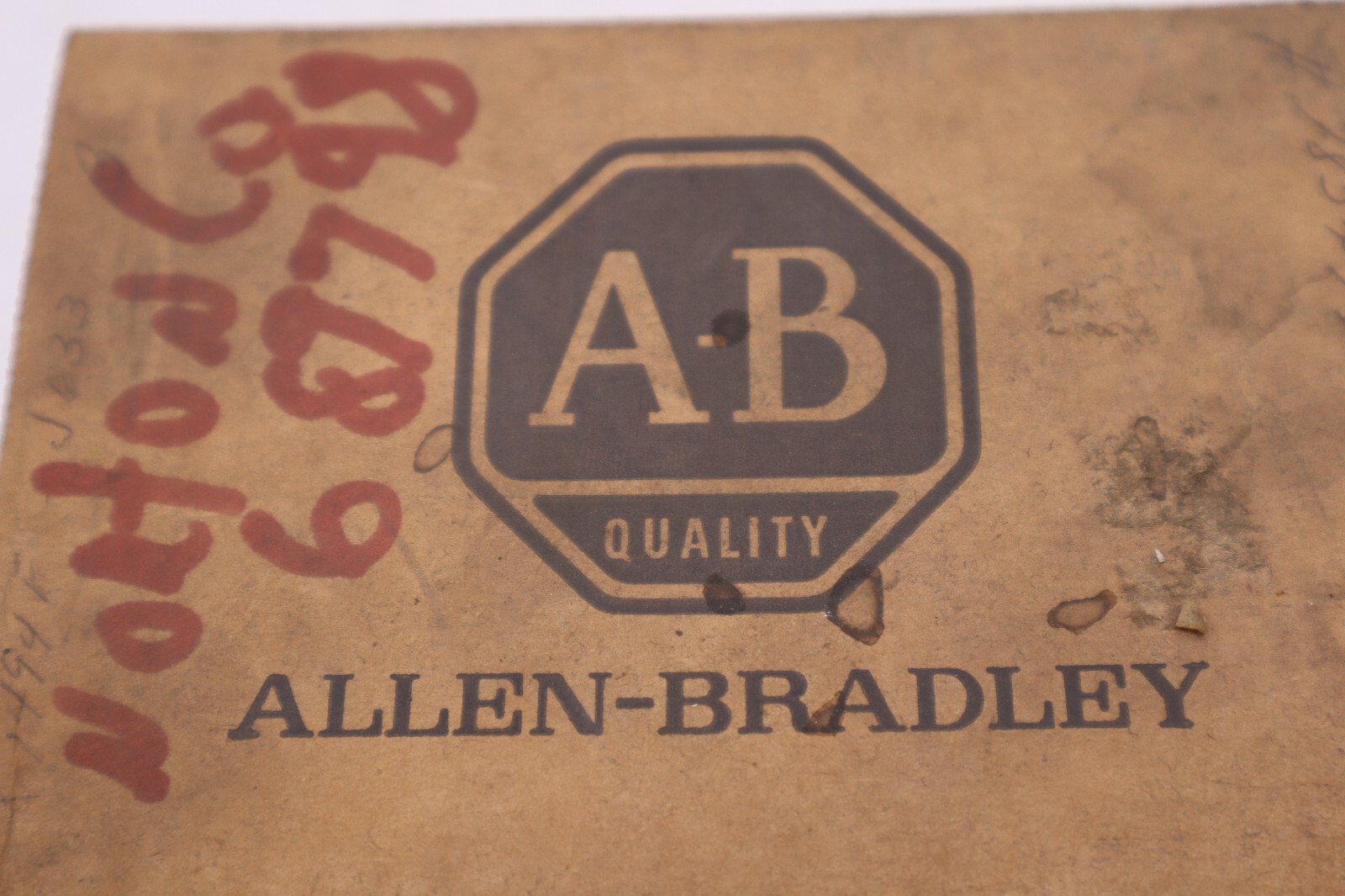 Used NEW OPEN BOX ALLEN BRADLEY 1494F-J633 SER. B FUSE BLOCK ADAPTER PLATE STK 5499