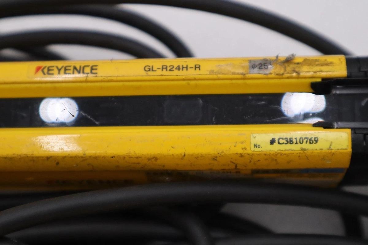 Used Keyence GL-R24H Safety Light Curtain Set GL-R24H-R / GL-R24H-T STOCK H1613