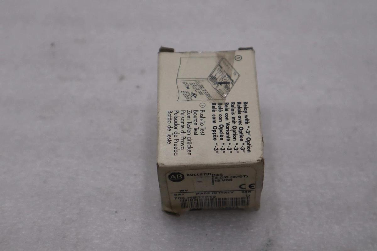 NEW OPEN BOX AB Allen Bradley 700-HB32Z12 General Purpose Relay STK 2082CC