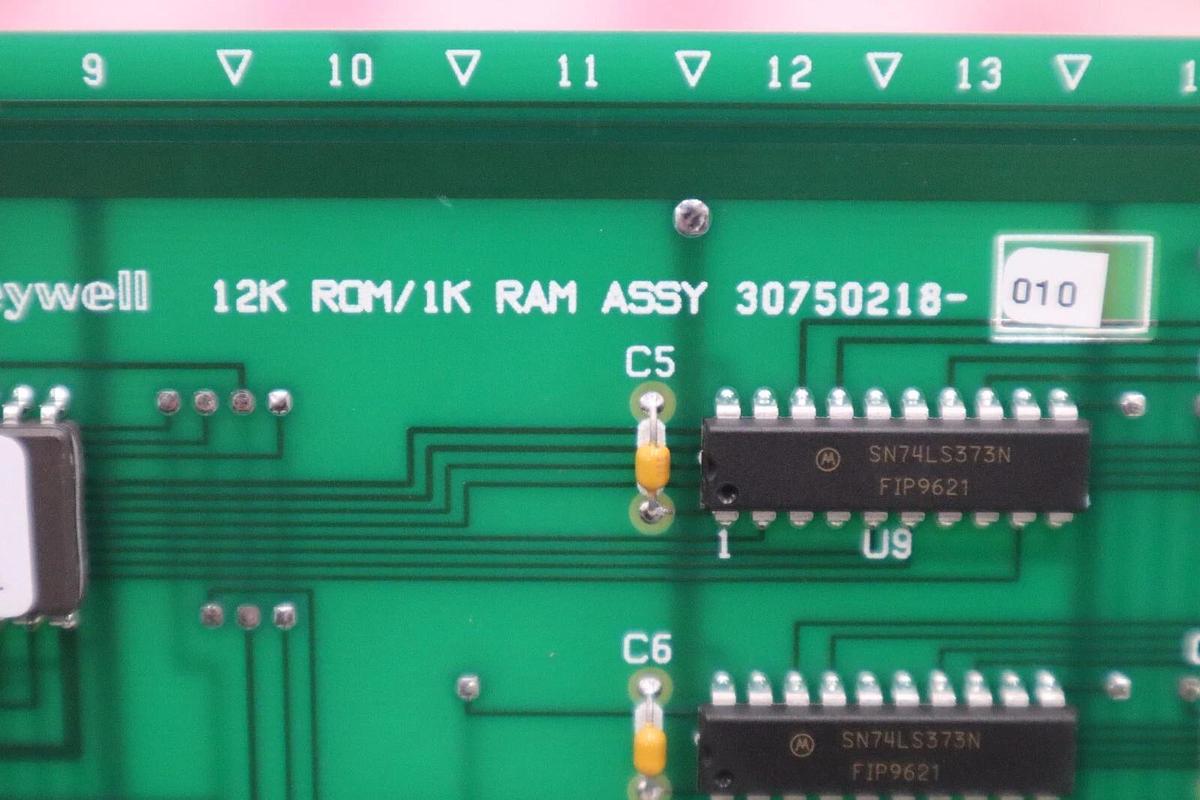 Used NEW IN BOX HONEYWELL 30750218-010 MEMORY BOARD 12KROM 1K RAM STOCK G640