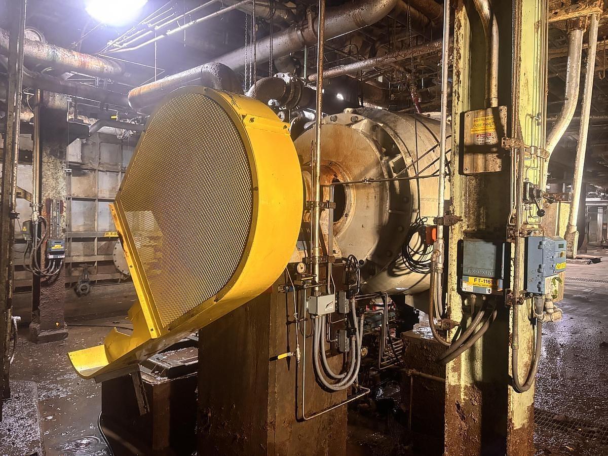 Used VOITH MODEL F2 PULPER FIBERIZER DETRASHER 200 HP MANUFACTURED 2013