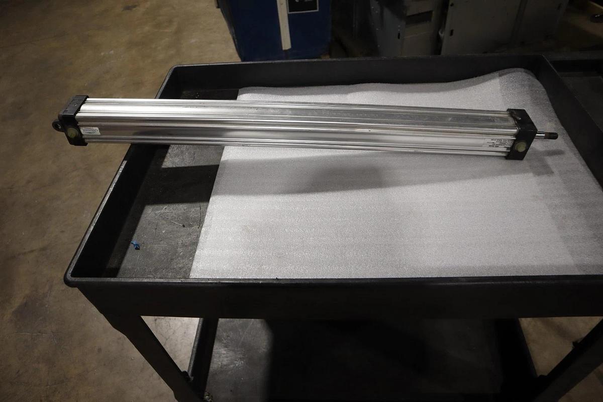 Used Parker 02.05 CBC4MAUS14AC 32.000 Air Cylinder 4MA Series STOCK H1896