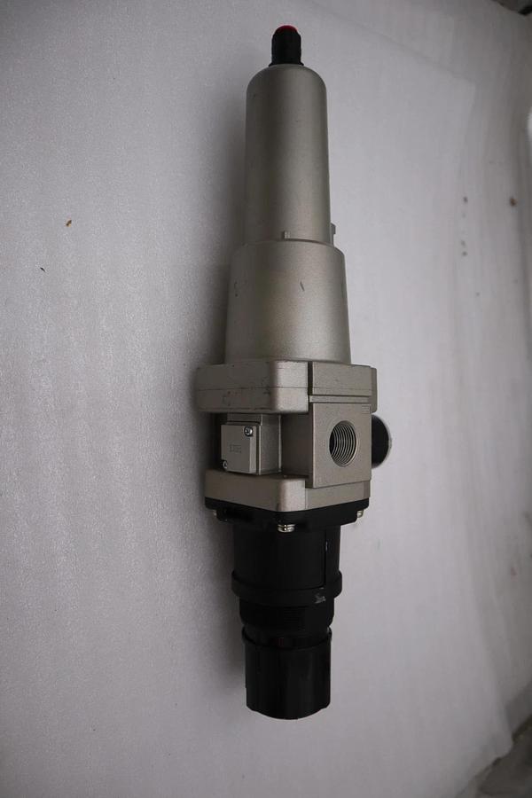 SMC AW60-N06DG-2Z FILTER REGULATOR STOCK H1514