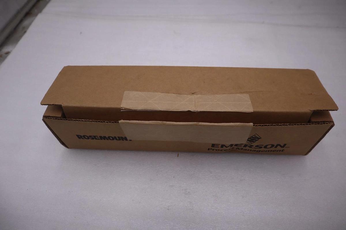 NEW Rosemount 0068N21N00A025T34 Temperature Sensor Hazardous Location STCK G309A