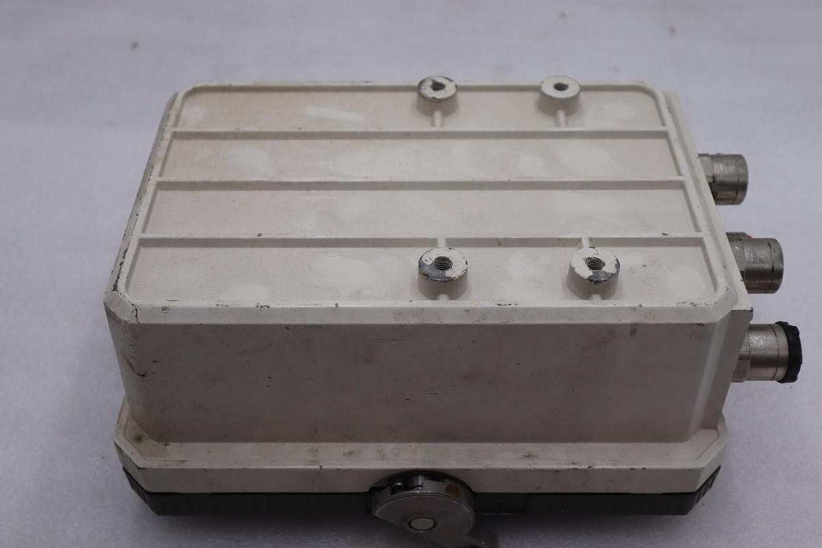 Used Magnetic Flow Converter Model AM11 100-130VDC 80-264VAC Used Stock #3494