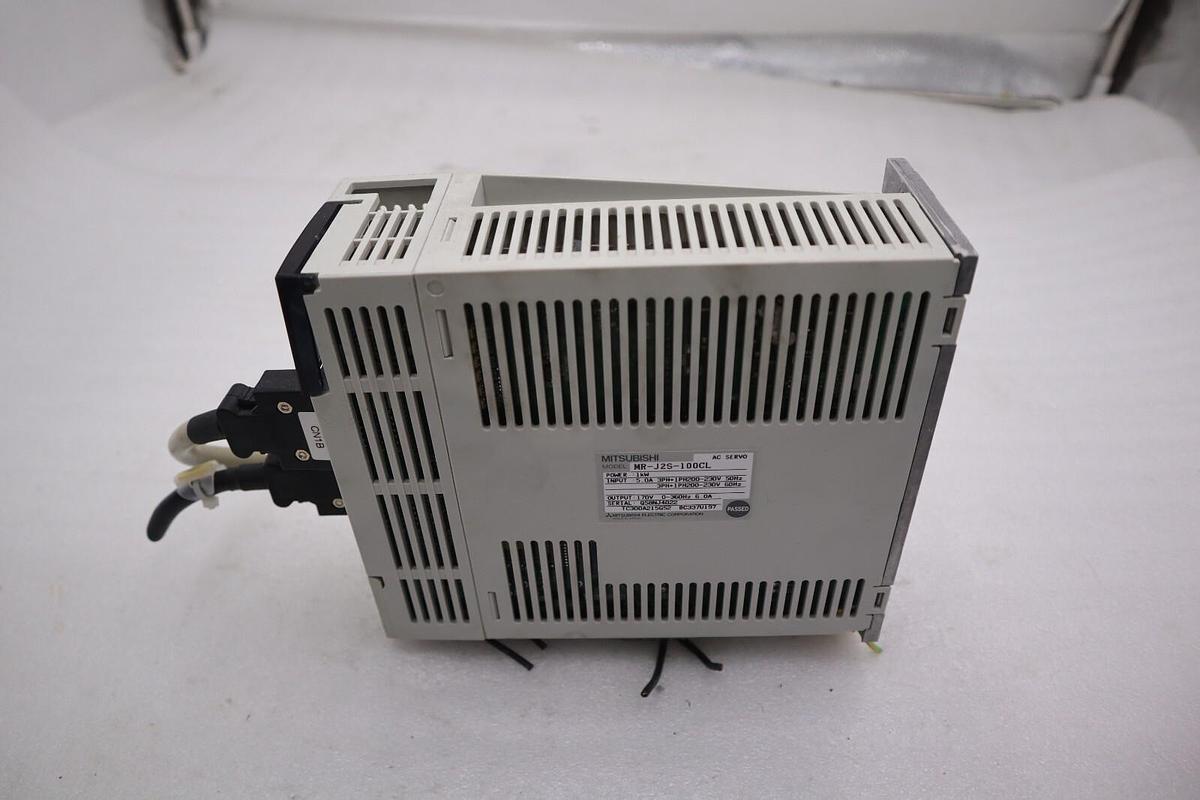 Used MITSUBISHI MR-J2S-100CL AC SERVO DRIVE STOCK 5006