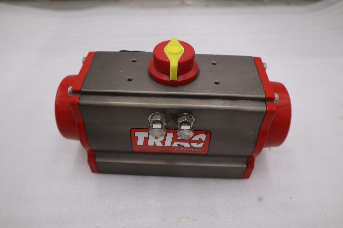 Used NEW OPEN BOX TRIAO DOUBLE ACTING ACTUATOR 2R80DA STOCK 5542CC