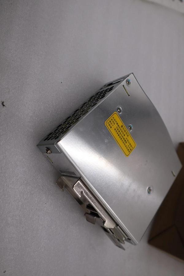 NEW OPEN BOX Mean Well EDR-120-12 AC/DC Power Supply STOCK H427A