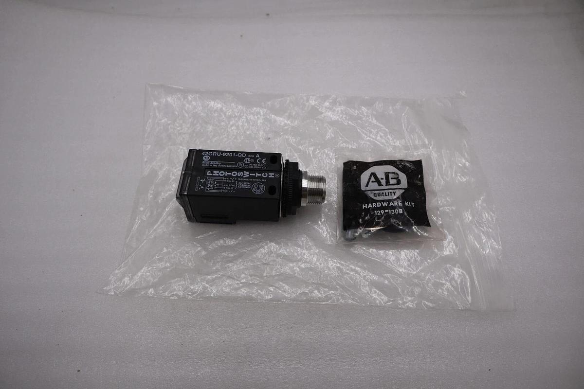 NEW Allen Bradley 42GRU-9201-QD Series A Photoswitch 10-55VDC 4VA STOCK H493A