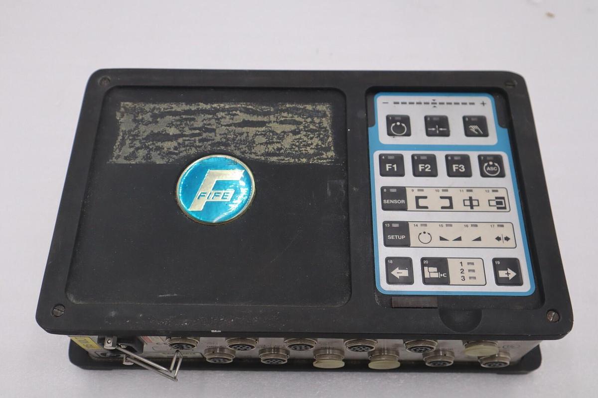 Used FIFE CDP-01-MMM CONTROL ASSEMBLY WEB GUIDE 120 / 240 VAC STOCK 619D