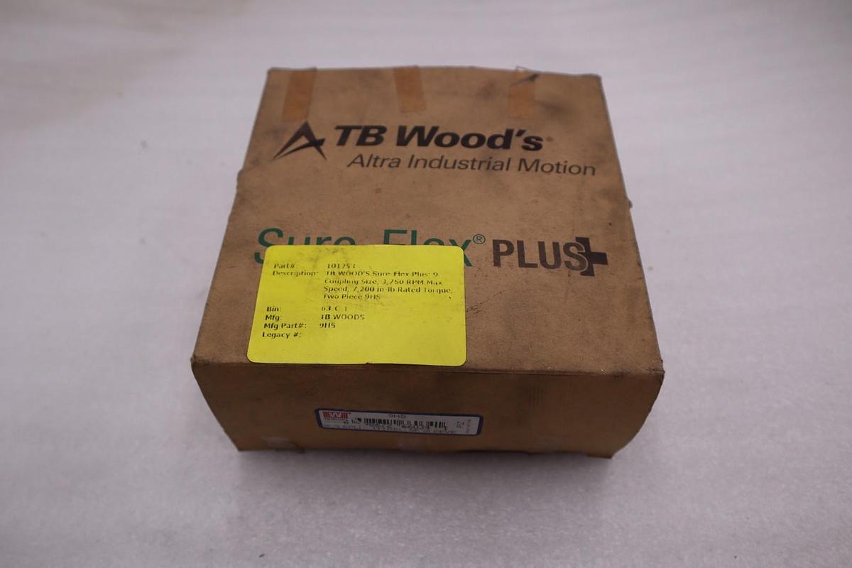 Used TB WOODS 9HS SPLIT SLEEVE COUPLING INSERT NEW OPEN BOX STK CC143