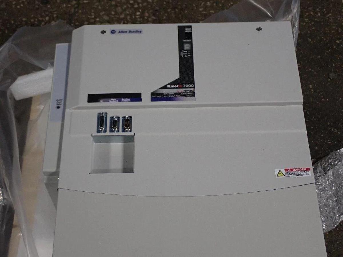 Allen-Bradley 2099-BM11-S Kinetix 7000 GuardMotion Servo Drive NEW STOCK S-671