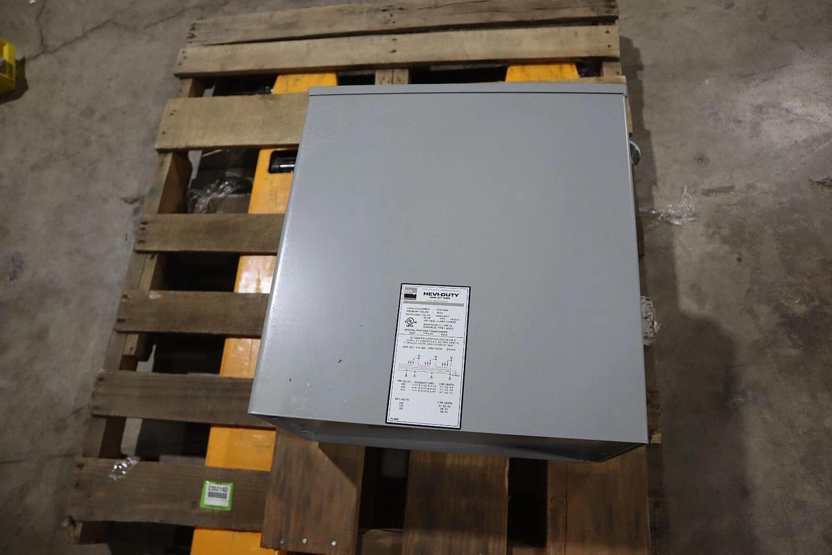 EGS SOLA HEVI-DUTY 15 KVA 480D-240DCT Cat #: HT5F15AS 480V 3PH NEW STOCK S-660