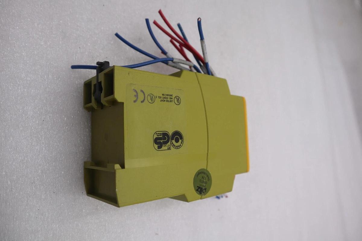 Used PILZ 774502 PNOZ XV2 Safety Relay STOCK K-2978