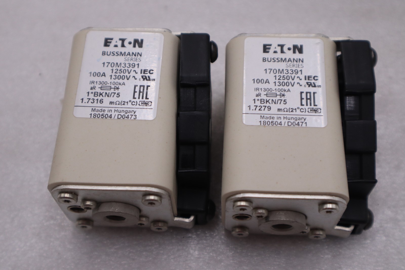 LOT OF 2 - EATON BUSSMANN 170M3391 100A IR1300-100kA - STOCK GF1037A