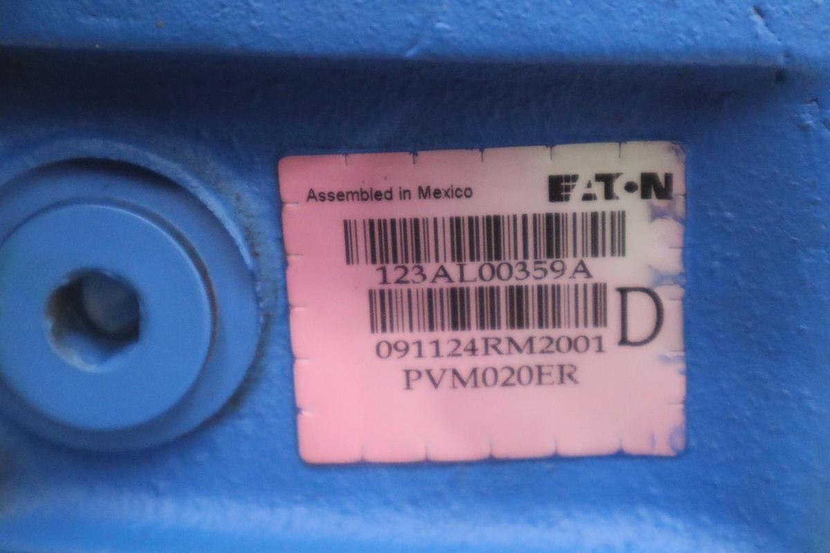 Used NEW EATON 123AL00359A PISTON PUMP PVM020ER STOCK GF-672