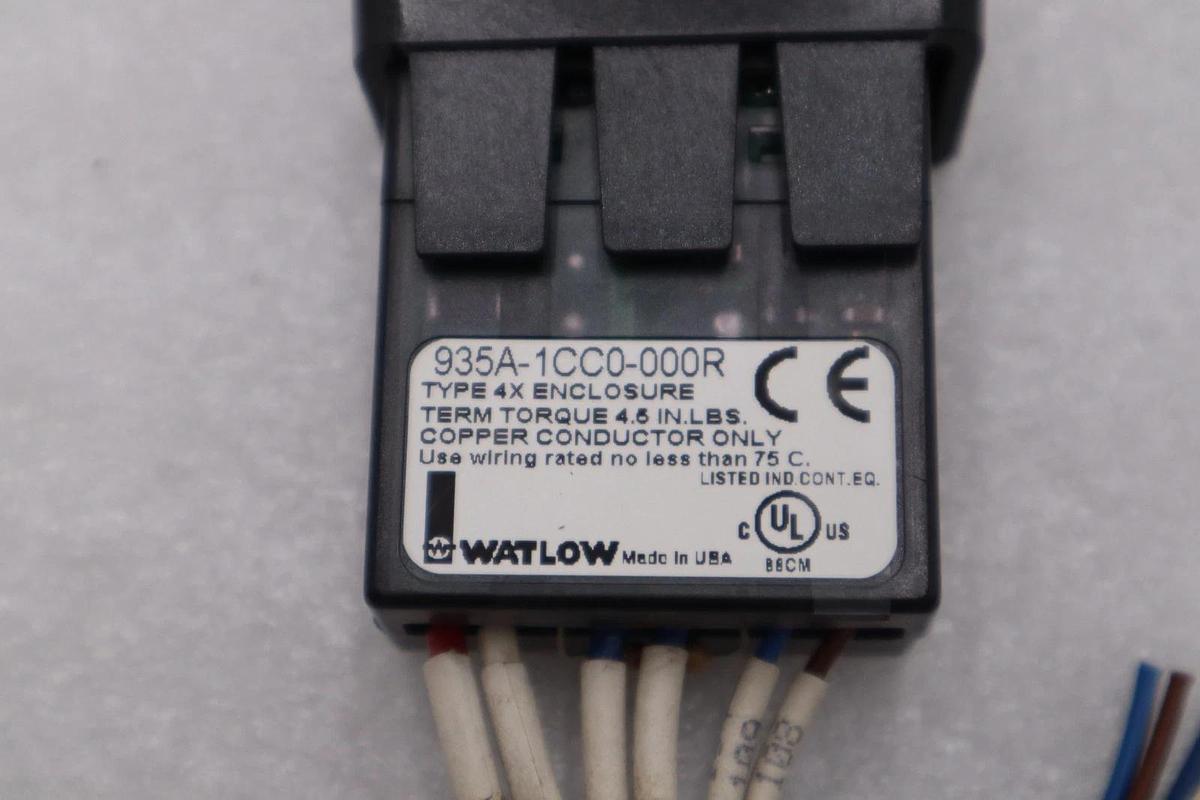 Used WATLOW 935A-1CC0-000R Temperature System Control Display Module STOCK H1513A