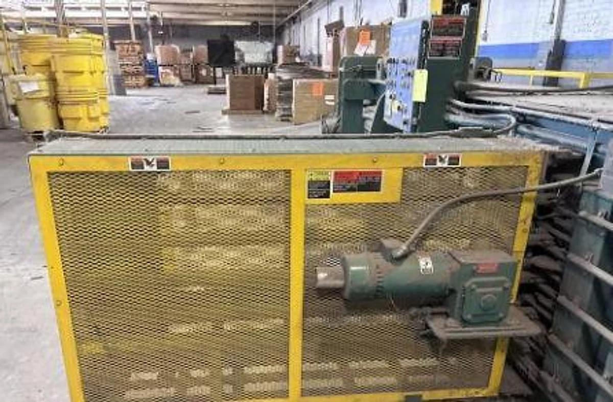 Used SELCO MODEL HLO-128A50T HORIZONTAL AUTOTIE BALER WITH CONVEYOR 50HP 8" CYLINDER