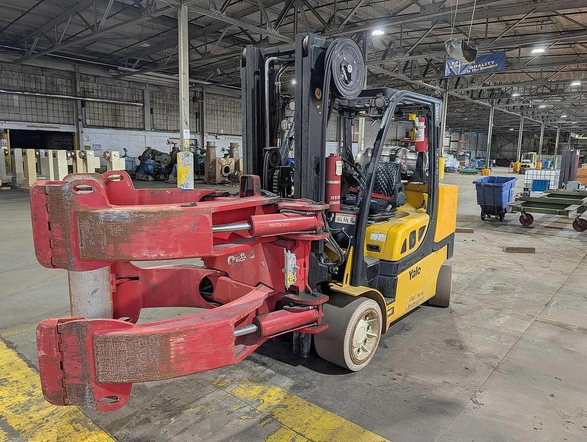 Used 12,000 POUND YALE GC120VXPRS FORKLIFT WITH 72" SPLIT FRAME BOLZONI CLAMP 2 STAGE