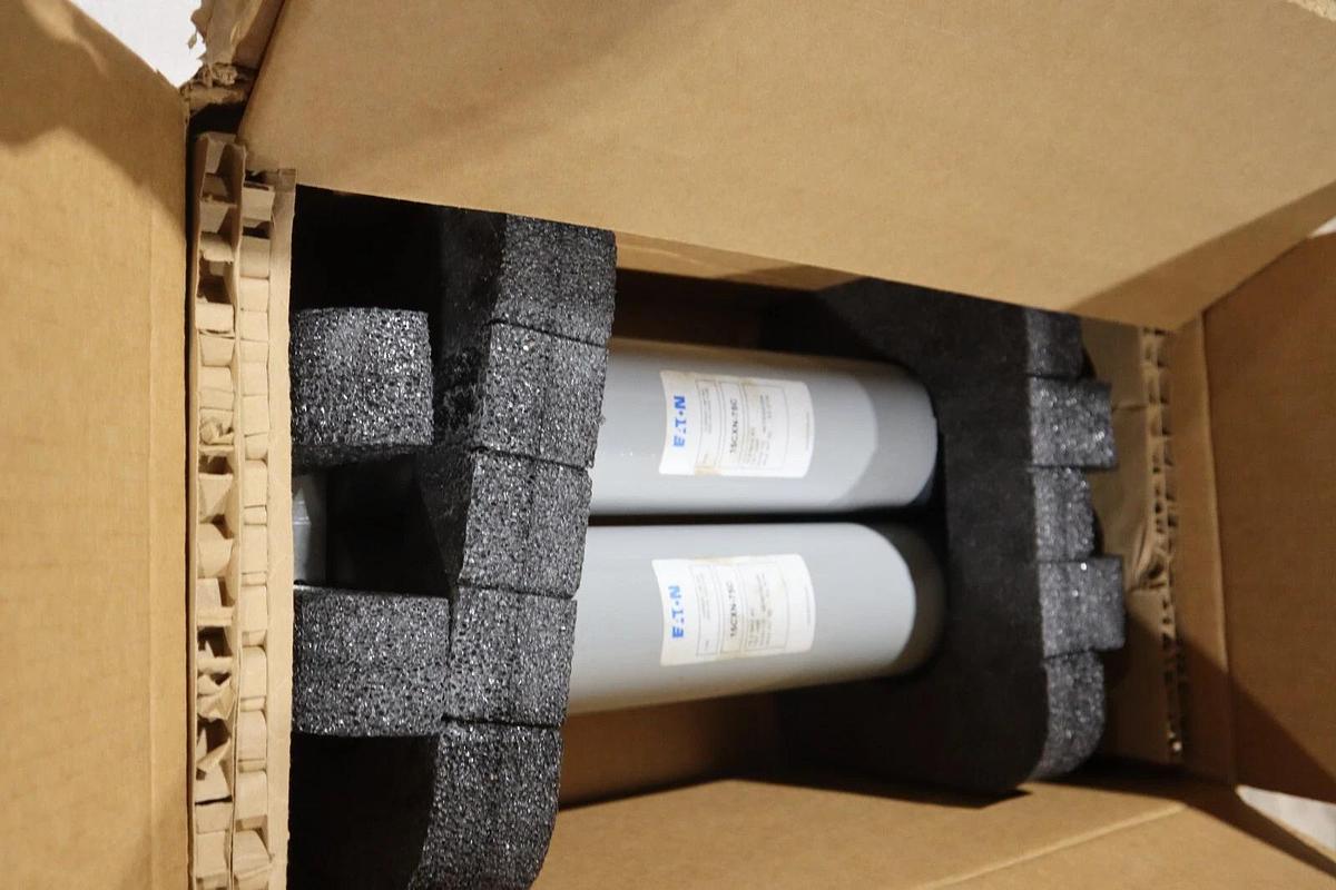 Used EATON CUTLER HAMMER 15CXN-150C / DOUBLE BARREL HIGH VOLTAGE FUSE NEW #G155