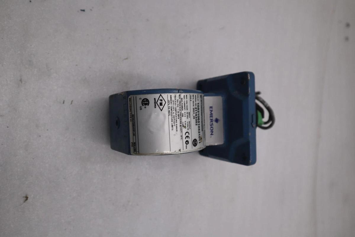 Used ROSEMOUNT 8711AHA30FU1Q4Q8Q5 MAGNETIC FLOWTUBE STOCK 3529A