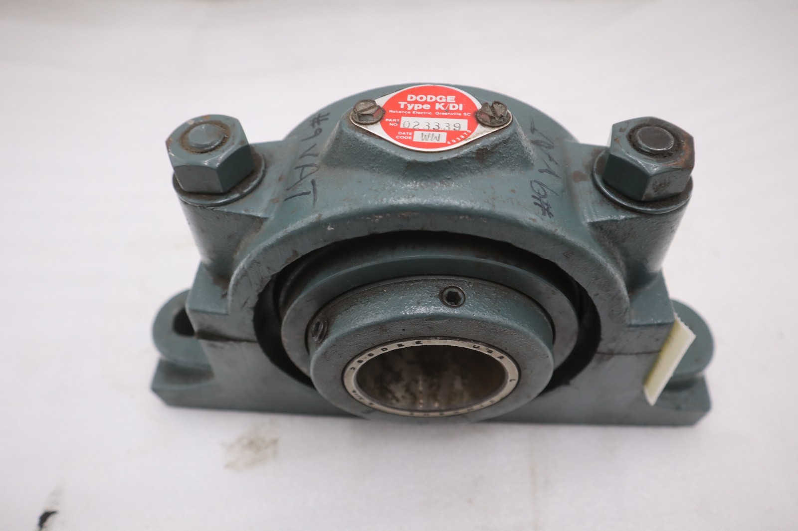 Used Dodge 023339 P2B-DI-203R Double Interlock Pillow Block Bearing Unit STOCK CC-60