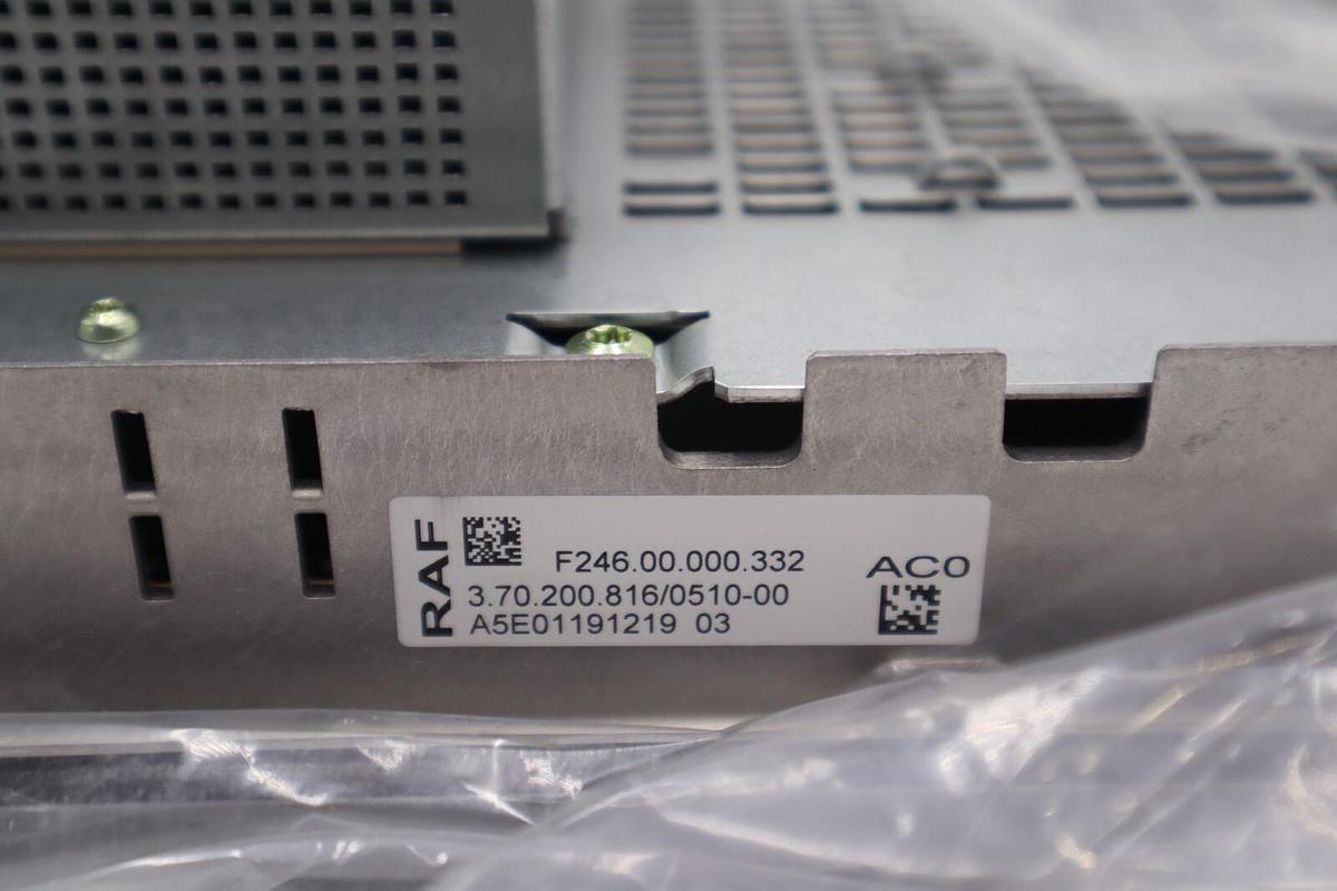 Siemens 6AV7884-5AG24-3BA0 COMPUTER HMI IPC NEW 2015 STOCK 2183