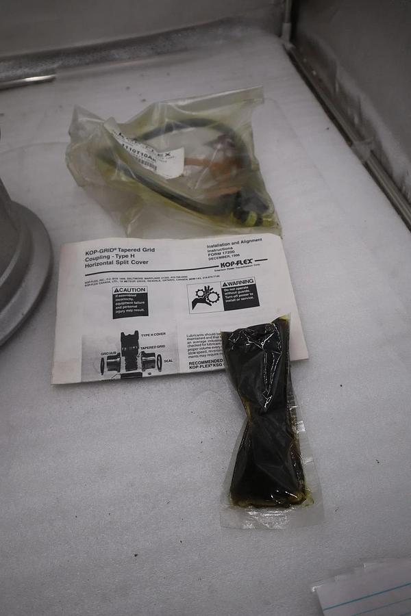 Used ALTRA INDUSTRIAL MOTION 1110T10AK / 1110T10AK - NEW IN BOX - STOCK GF520