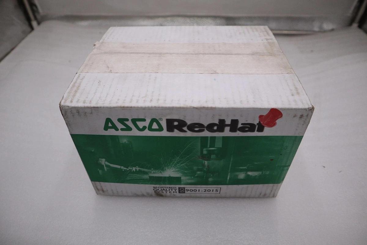 Used ASCO Red-Hat 8210G022 Solenoid Valve 2 Way 120/60 110/50 - STOCK GF44