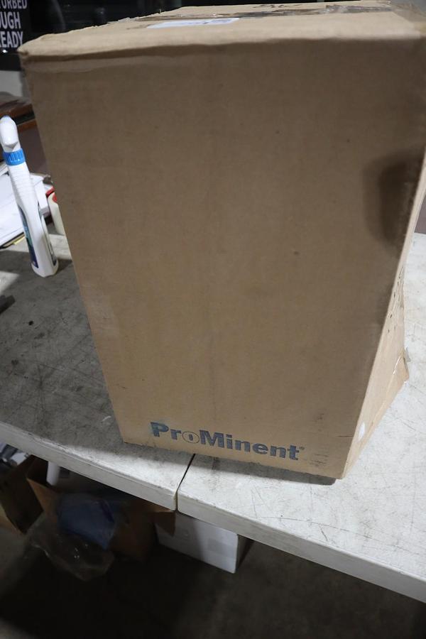 NEW PROMINENT 1095564 SlimFlex 5 Single Boiler Blowdown w/chem feed timers