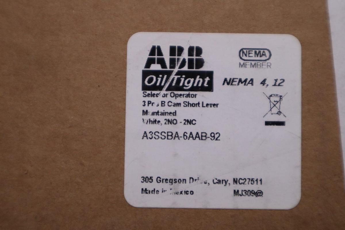 ABB A3SSBA-6AAB-92 OIL TIGHT NEMA 4, 12 2NO - 2NC - STOCK GF217