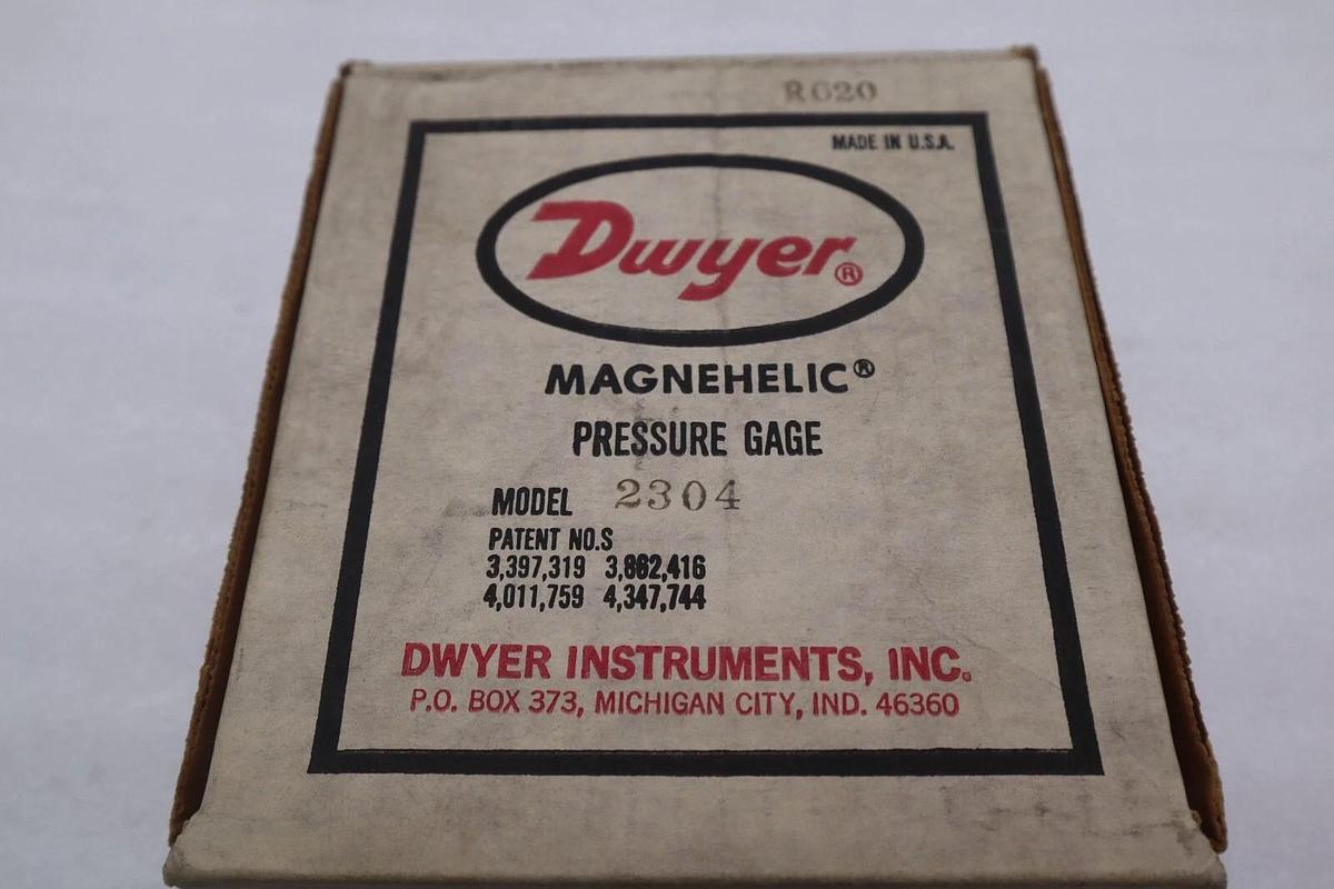 NEW OPEN BOX DWYER 2304 MAGNEHELIC DIFFERENTIAL PRESSURE GAGE STOCK 2031-A