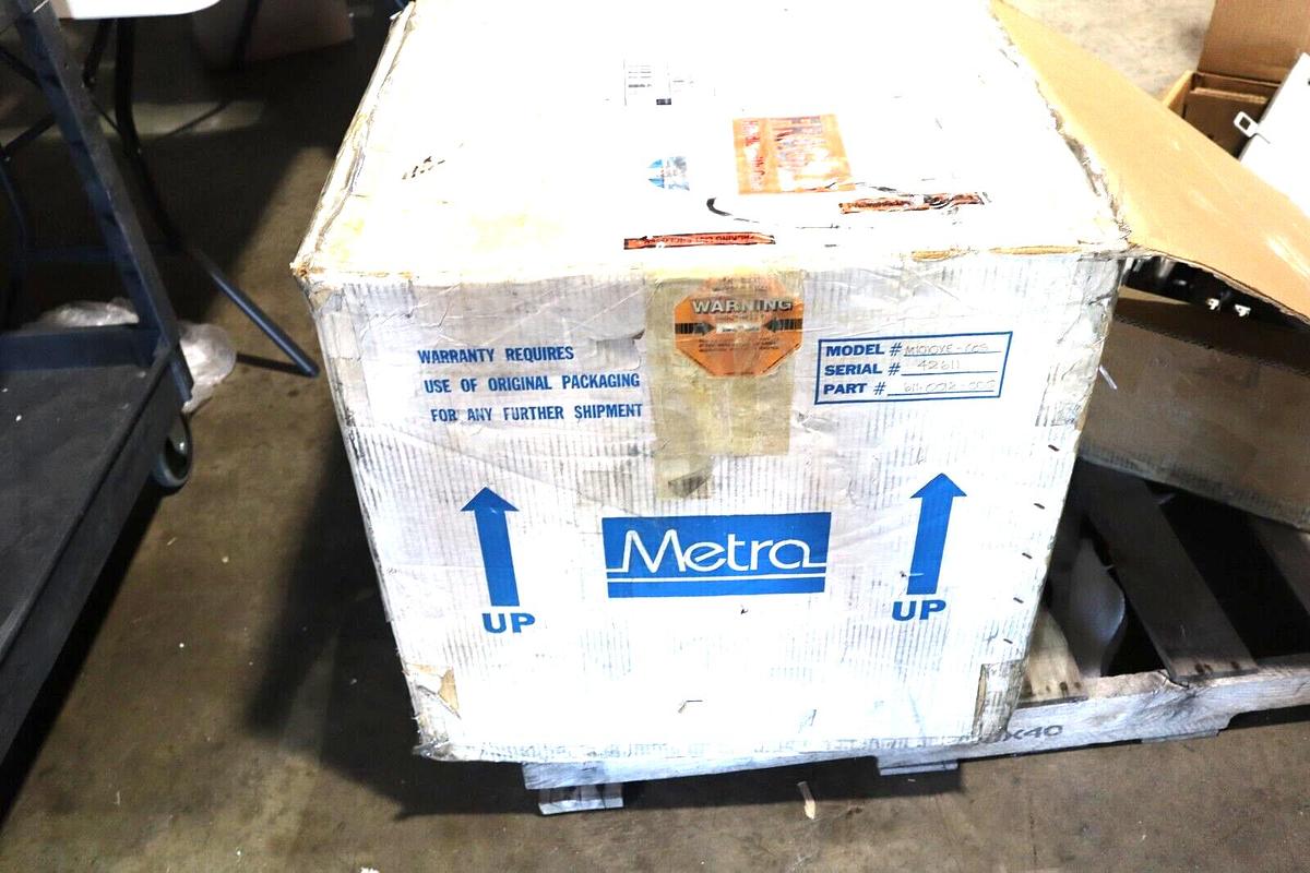 Used METRA 1010XE/M1010XE-COS OPERATOR INTERFACE S/N 42611 P/N 611-0012-000 #S-236