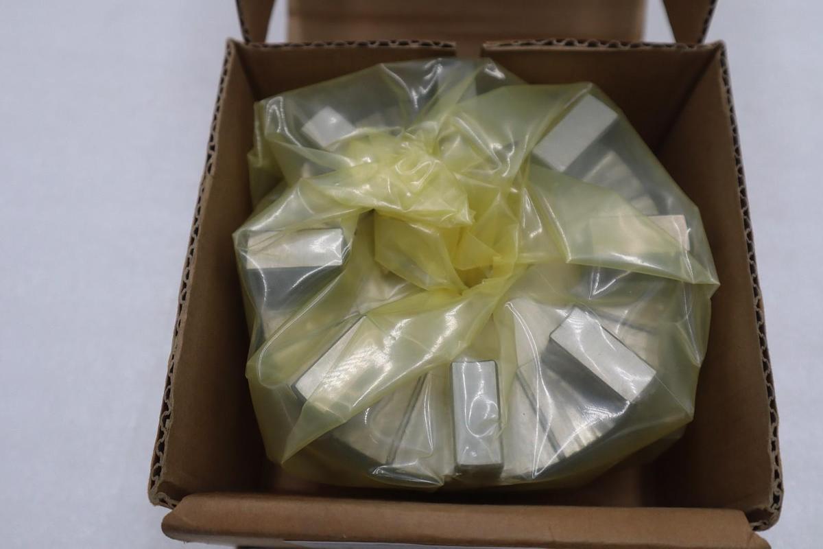 REXNORD 10042388 359834 30R HUB RSB - NEW IN BOX - STOCK GF446A