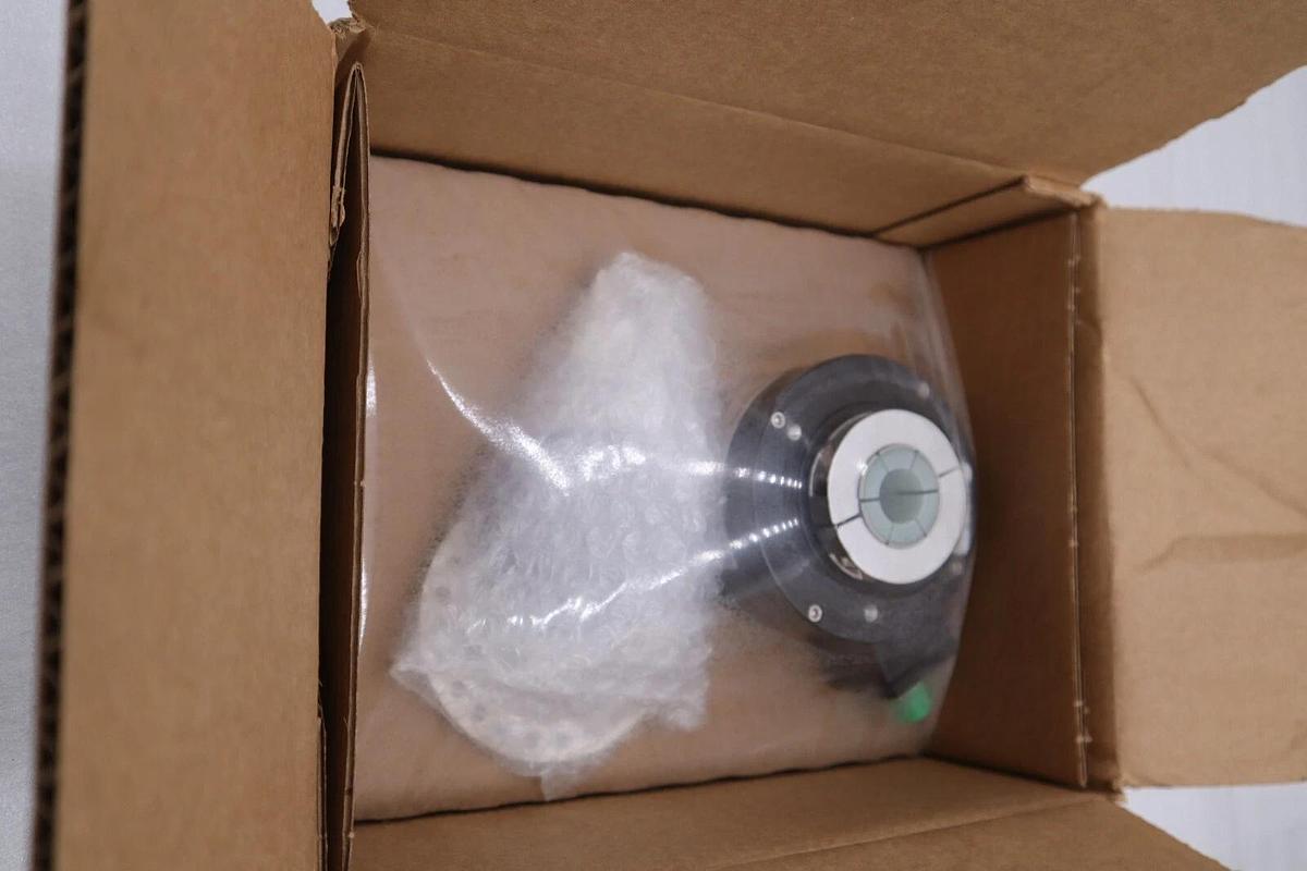 DYNAPAR APPLIED VISION HS35R1024D30H04 NEW IN BOX UNIT STOCK H9A