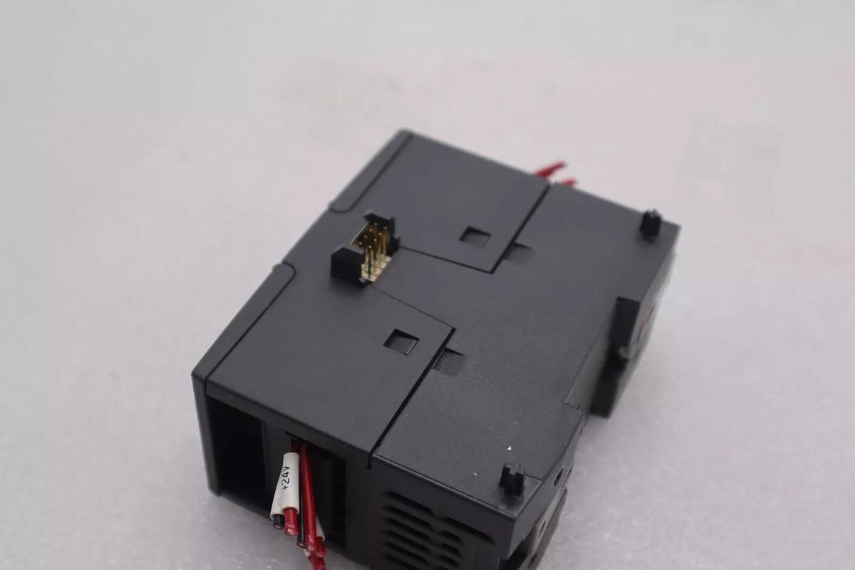 Used USED SIEMENS 6ES7 288-2DR08-0AA0 SIMATIC S7-200 Digital Output Module STK K-1714