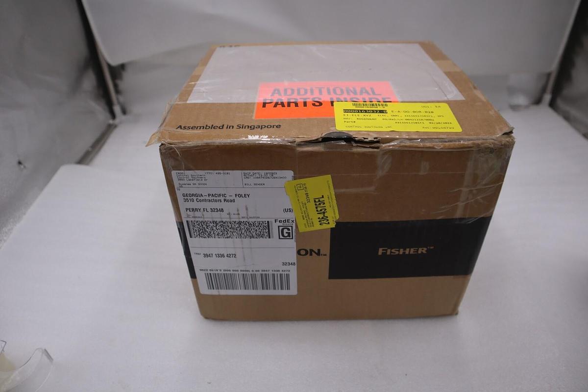 Used ROSEMOUNT FISHER TRANSDUCER 3311DS1J1B1F1  W/ FISHER 67CFR NEW  STOCK G142A