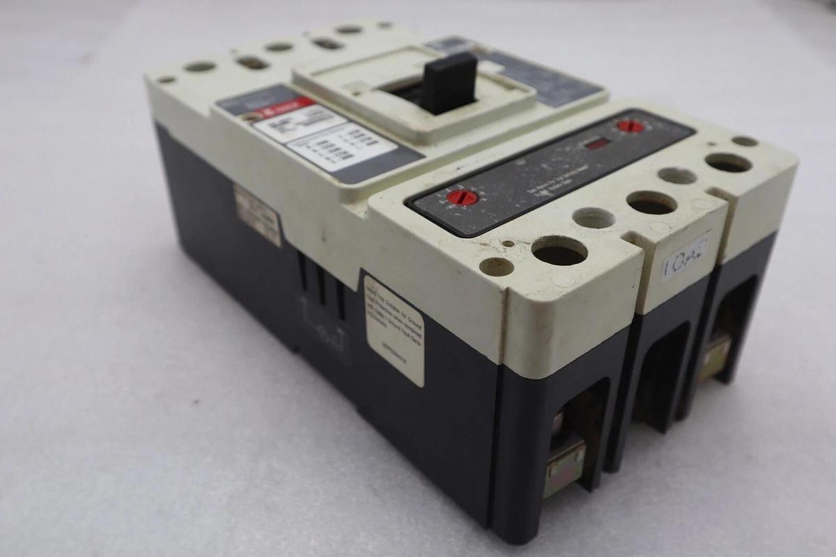 Used CUTLER-HAMMER HM2P400X5WS10 MOTOR CIRCUIT PROTECTOR SERIES C 600VAC STOCK #3219