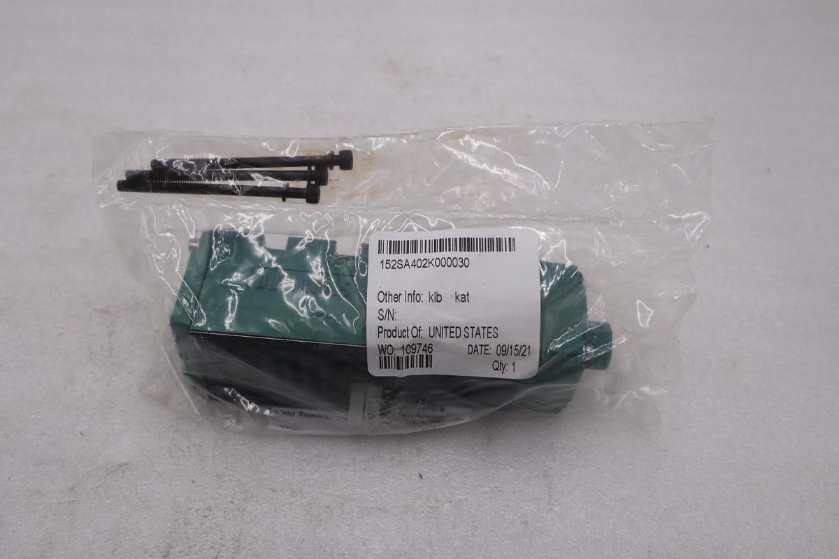Used NUMATICS 152SA402K000030 VALVE STOCK #2070B