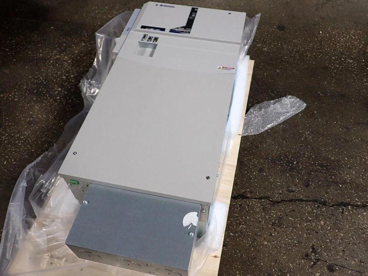 Allen-Bradley 2099-BM11-S Kinetix 7000 GuardMotion Servo Drive NEW STOCK S-671