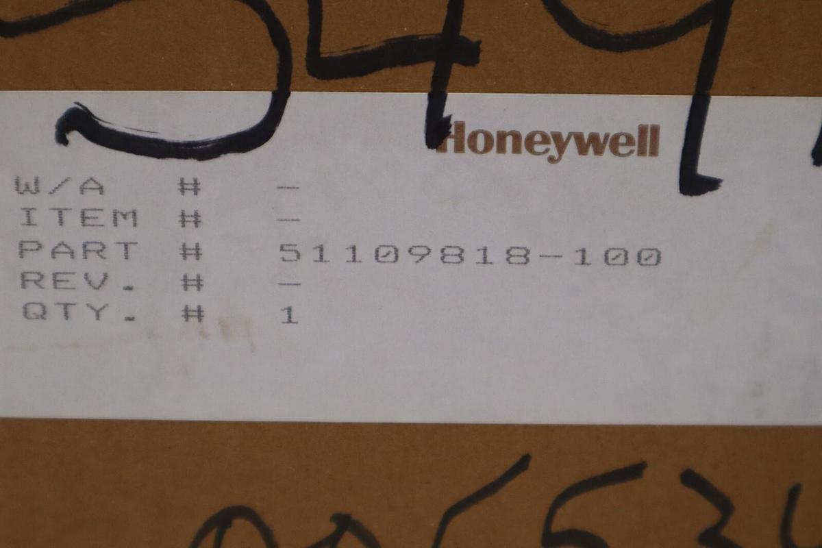 Used HONEYWELL DC POWER SUPPLY 51109818-100 NEW IN BOX UNIT STOCK G79A