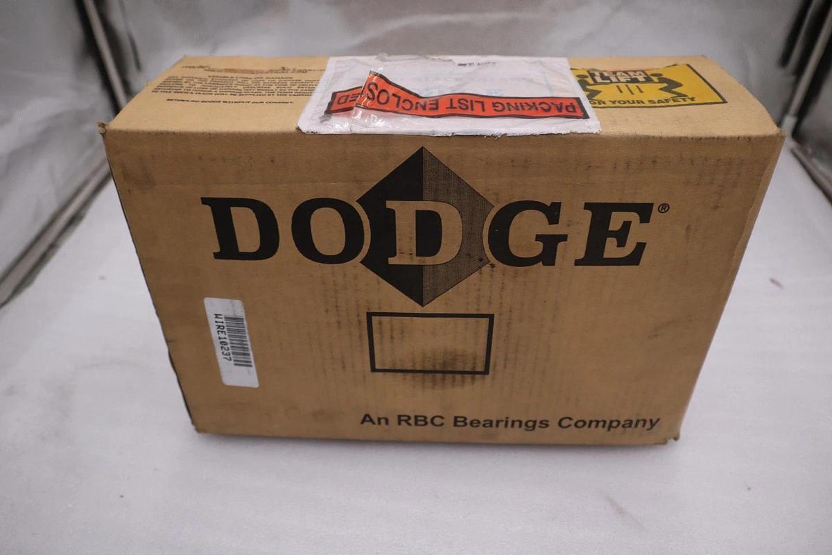 Used Dodge 023017 P2B-E-215R PB Roller Bearing 2-15/16"ID - NEW IN BOX - STOCK 1385CC