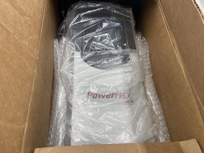 ALLEN BRADLEY POWERFLEX 755 DRIVE 5 HP 20G11ND8P0AA0NNNNN MFG. 2017 STOCK 3702