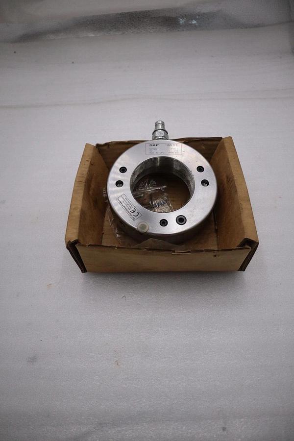 NEW OPEN BOX SKF HMV 17E HYDRAULIC NUT STOCK B-2152