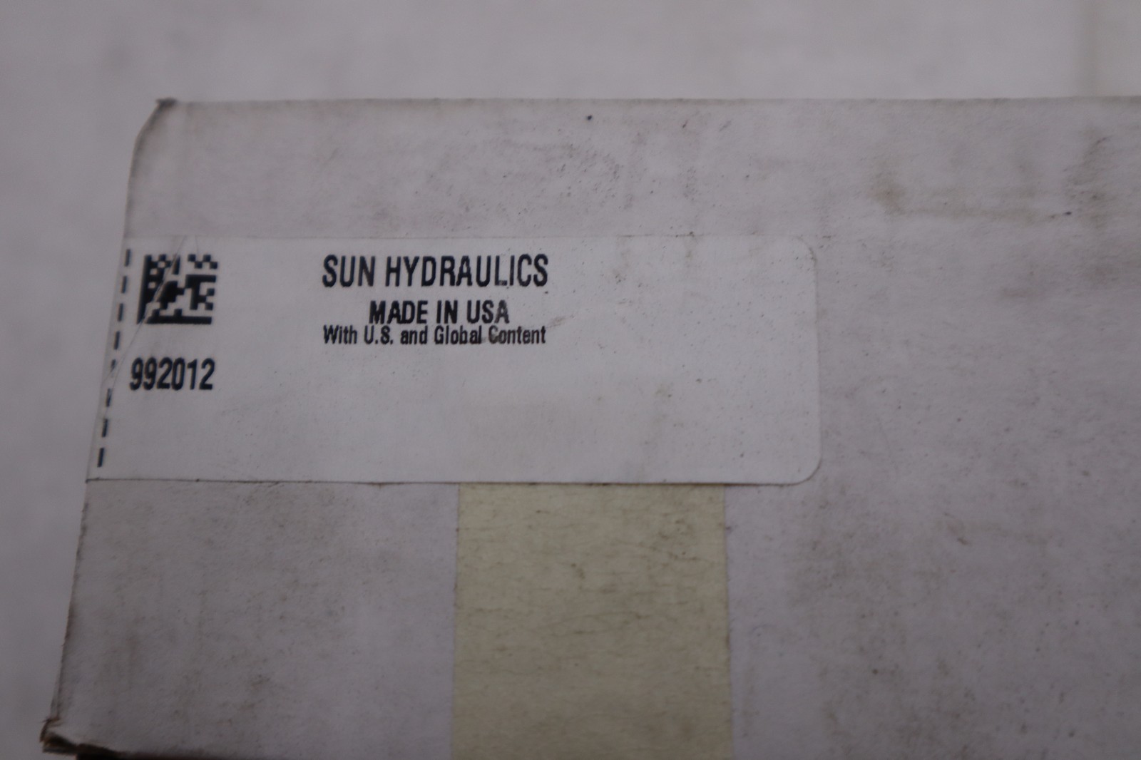 SUN HYDRAULICS 992012 STUD KIT - NEW IN BOX - STOCK GF221A