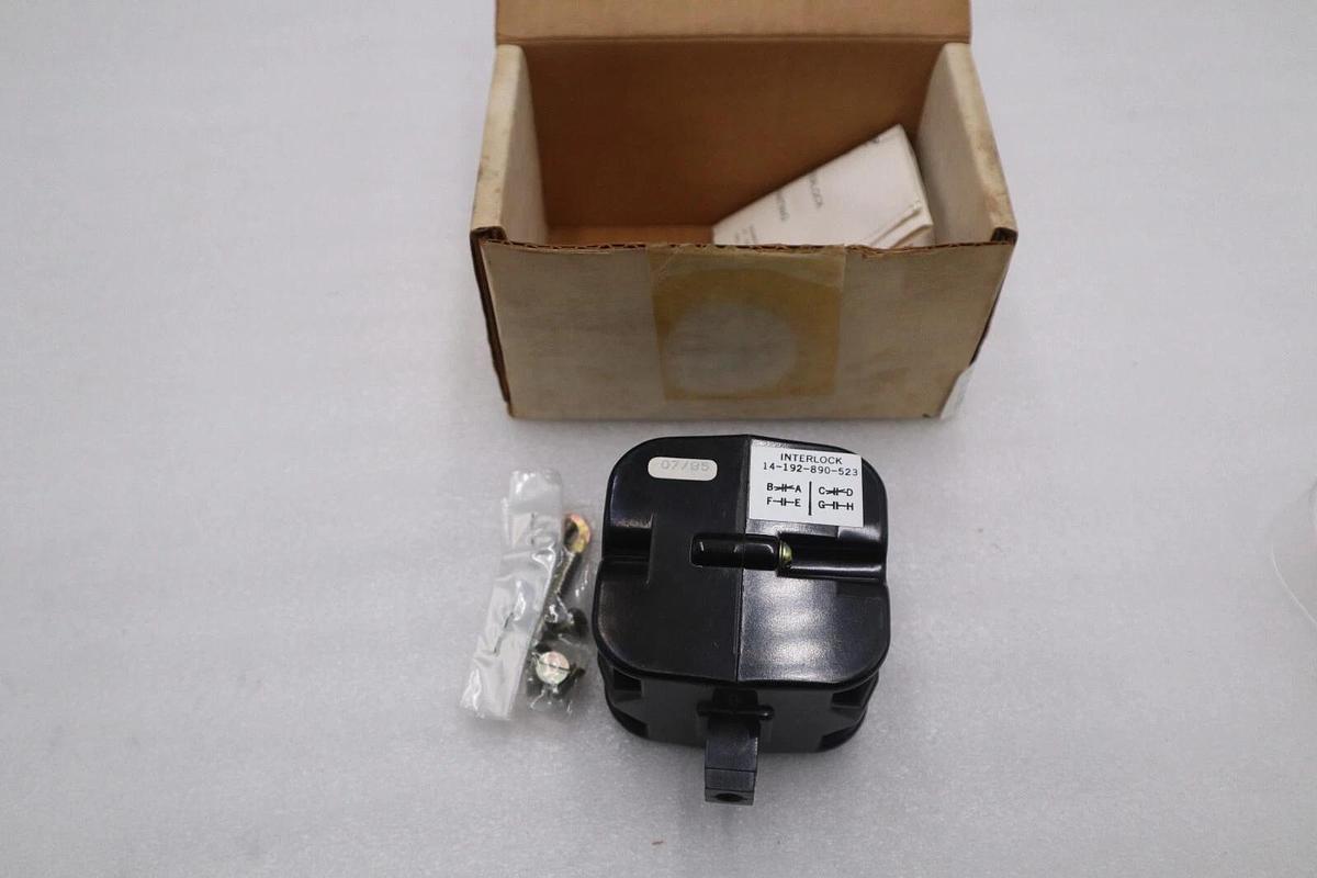 RELIANCE ELECTRIC 608830-3A TYPE 716 SIZE-1600A AUXILIARY CONTACT BLOCK G446A