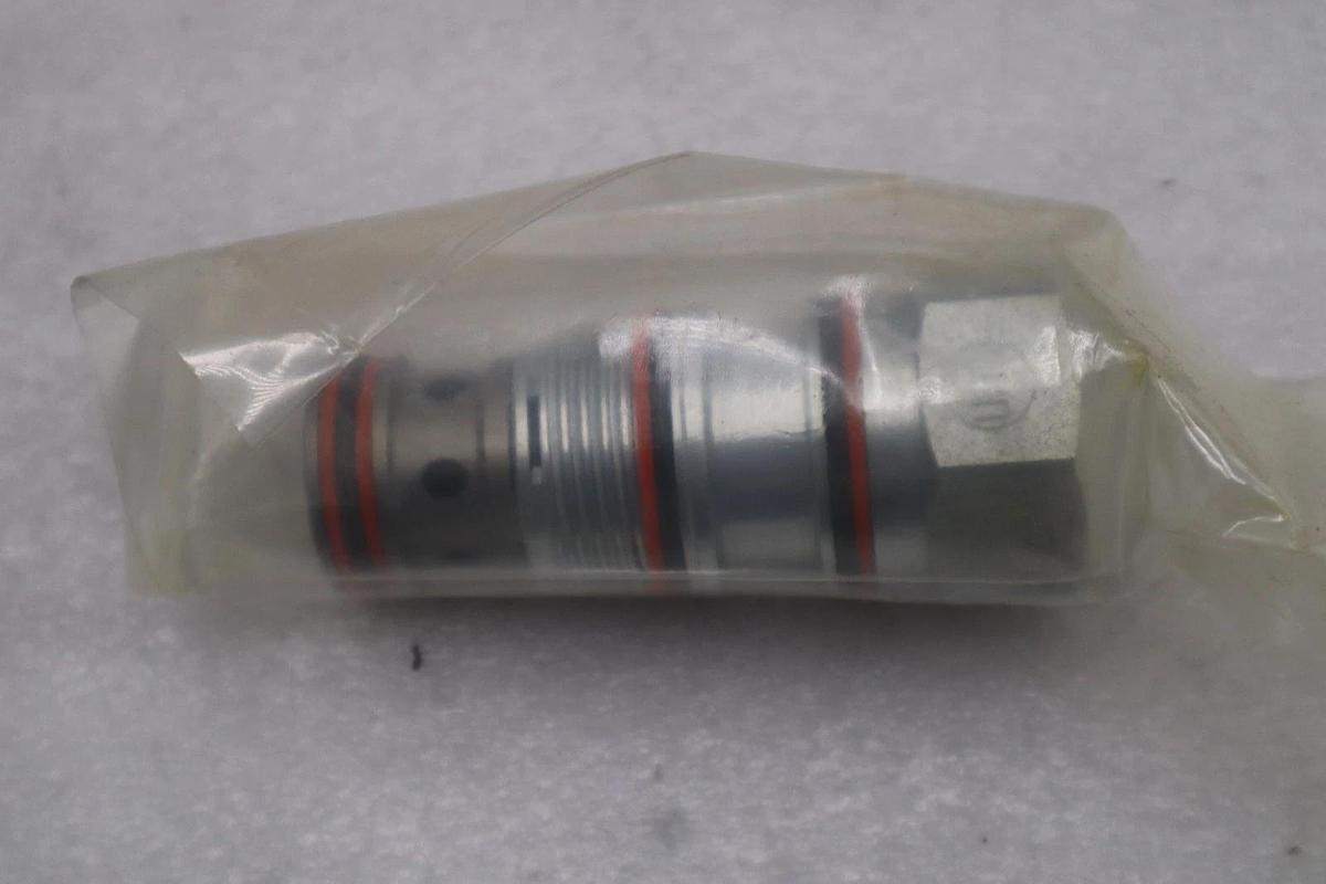 NEW OPEN BOX Sun Hydraulics CKEB-XCN Hydraulic Check Valve STK GF328A