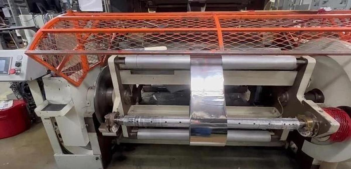 Used 45" WIDTH KIDDER AUTOMATIC UNWIND WITH SPLICER 24" DIAMETER