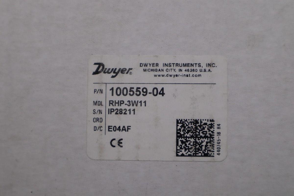 Used NEW OPEN BOX DWYER RHP-3W11 / RHP3W11 TEMPERATURE SENSOR STOCK G487A