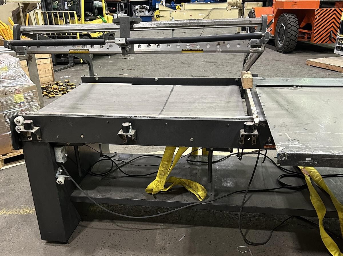 Used EASTEY LARGE CPAPACITY SEMI-AUTOMATIC SHRINK SYSTEM L BAR MODEL EM 4050-TKV
